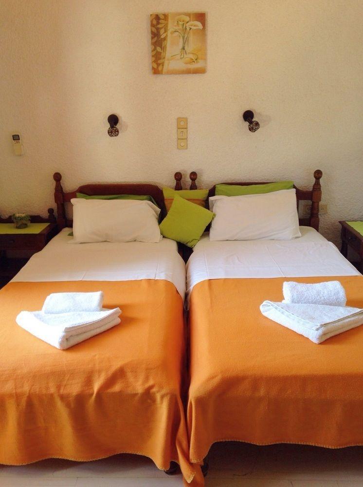 Artemis Rooms Agia Marina (Aegina) Exterior foto