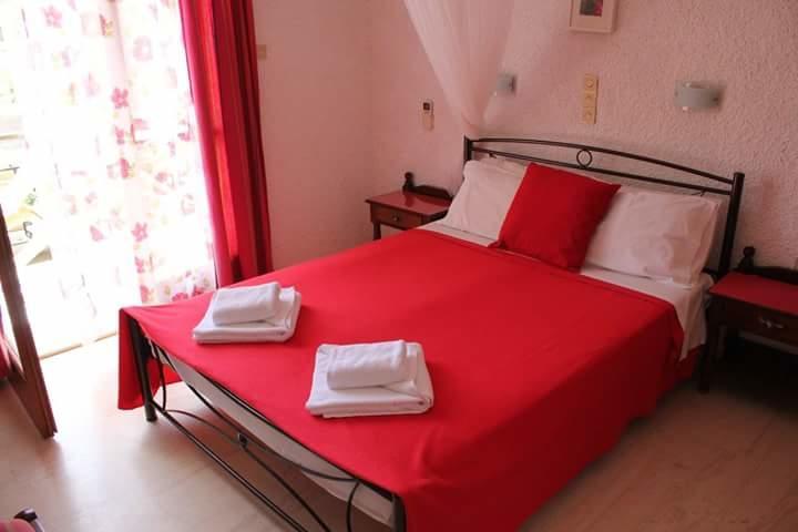 Artemis Rooms Agia Marina (Aegina) Exterior foto